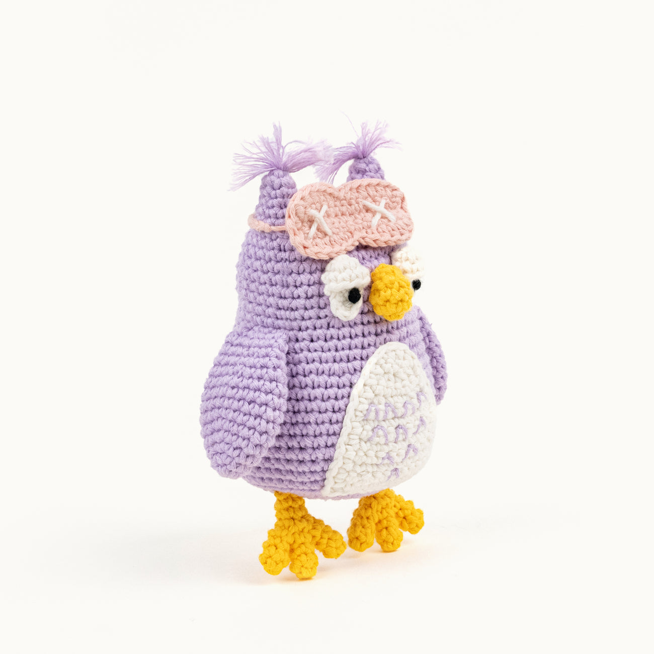 Beginner crochet owl pattern – sleepy amigurumi – The Loop Story / Häkelanleitung Eule für Anfänger – Schlafende Amigurumi – The Loop Story