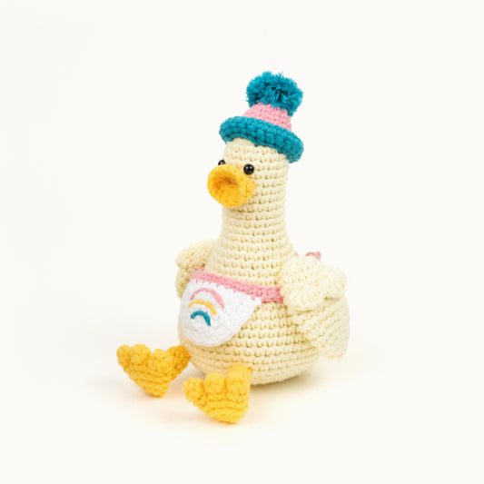 Beginner crochet duck pattern – baby amigurumi – The Loop Story / Häkelanleitung Ente für Anfänger – Baby Amigurumi – The Loop Story
