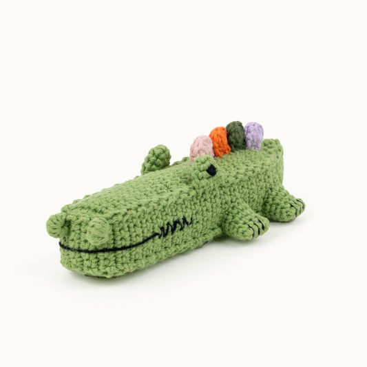 Beginner crochet crocodile pattern – rainbow spikes amigurumi / Häkelanleitung Krokodil für Anfänger – Regenbogenstacheln Amigurumi – The Loop Story
