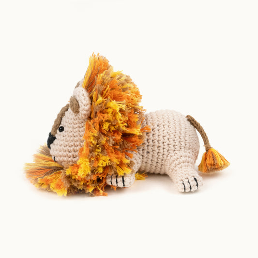 Beginner crochet lion pattern – amigurumi lion king – The Loop Story / Häkelanleitung Löwe für Anfänger – Amigurumi Löwenkönig – The Loop Story
